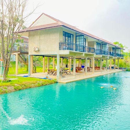 บ้านต้นไม้โฮมสเตย์อุทัยธานี Kültér fotó