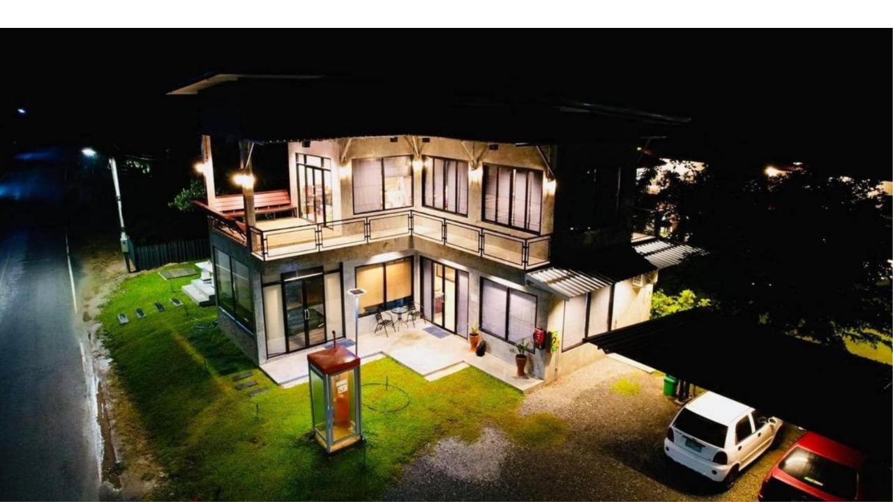 บ้านต้นไม้โฮมสเตย์อุทัยธานี Kültér fotó